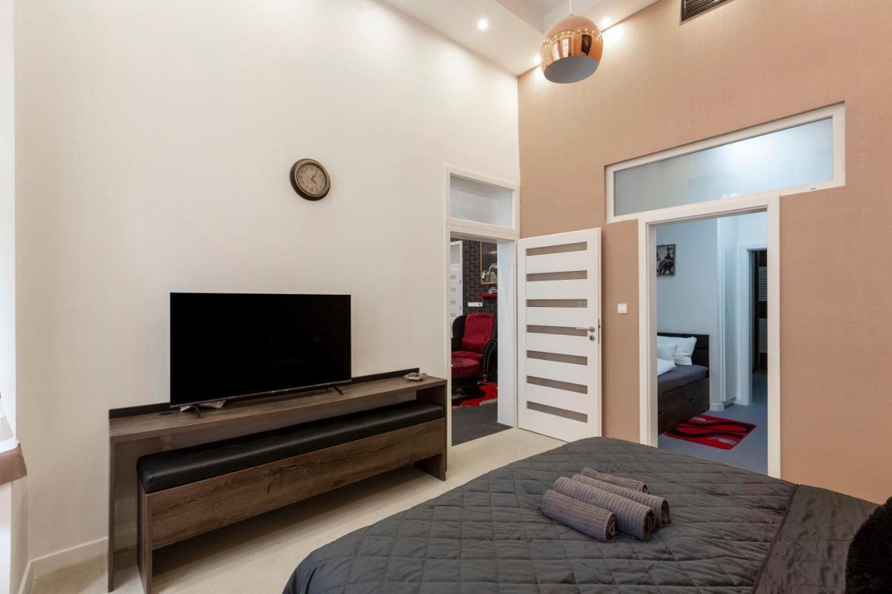 Exclusive Marilyn Apartment In The Heart Of Budapest Budapeste Exterior foto